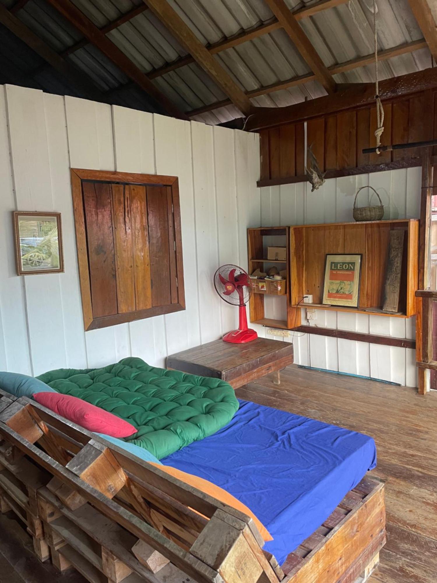 The Hornbill Hostel Koh Rong Sanloem Luaran gambar