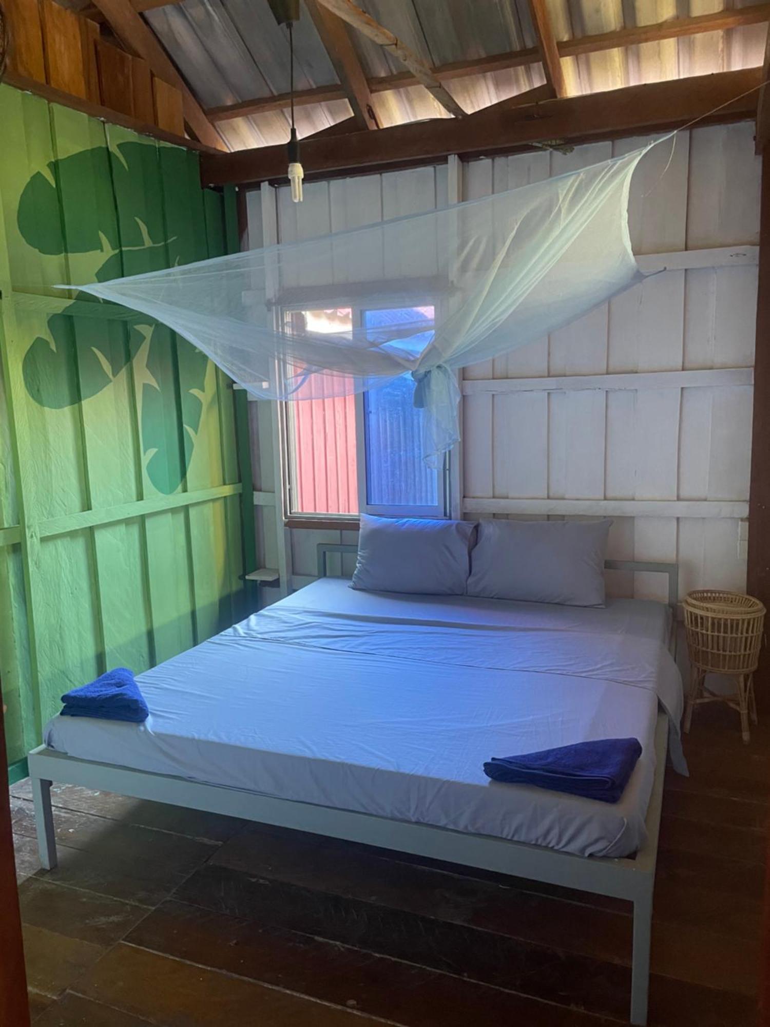 The Hornbill Hostel Koh Rong Sanloem Luaran gambar