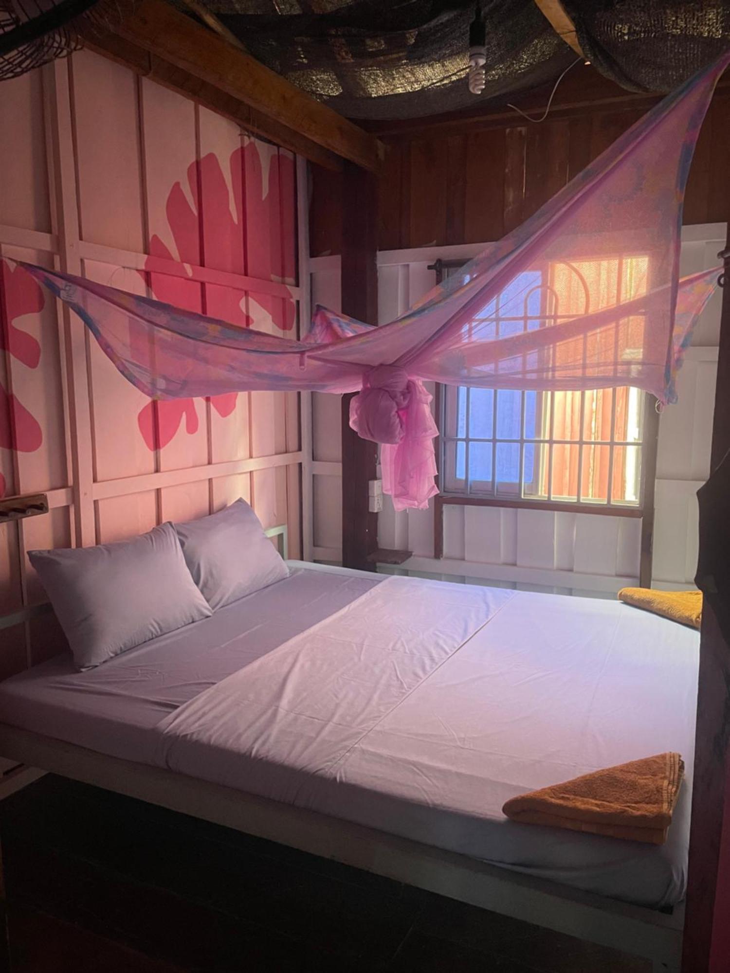 The Hornbill Hostel Koh Rong Sanloem Luaran gambar
